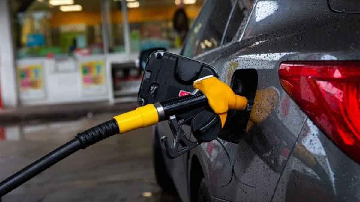 Ce supermarché relance son offre de carburant à 85 centimes le litre vendredi, tout le week-end et lundi !